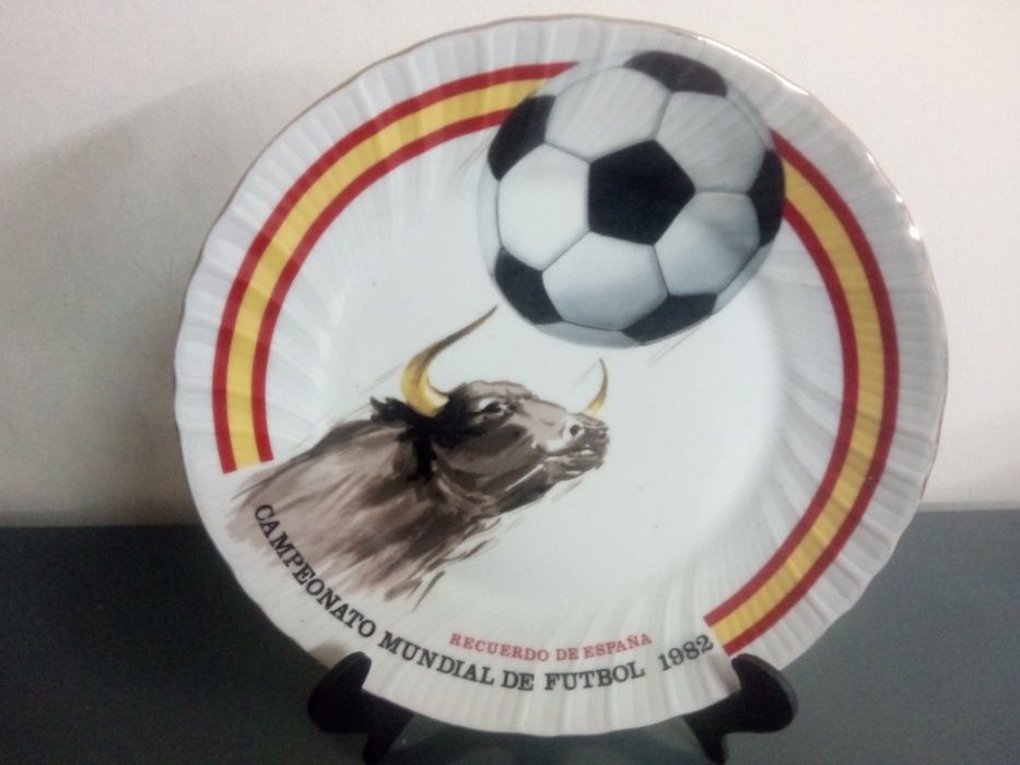 Pratos comemorativos Mundial 1982 em Espanha.