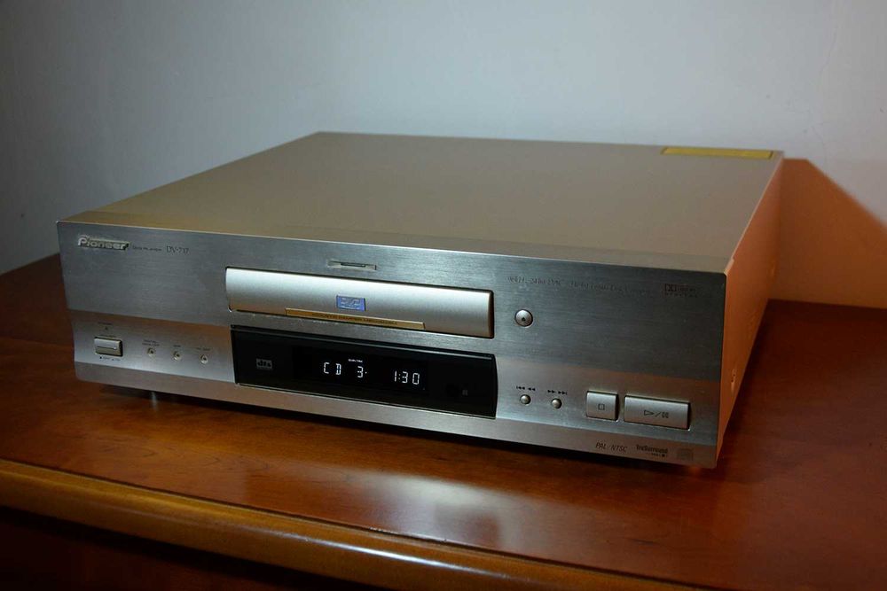 Leitor Pioneer DV 717