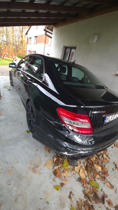 Mercedes C Klasa W204 C300 AMG Uszkodzony