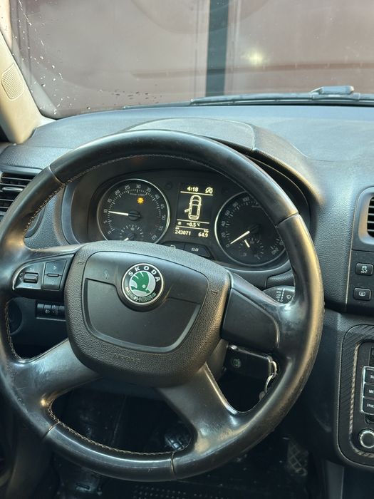 Шкода Фабія 2011рік!