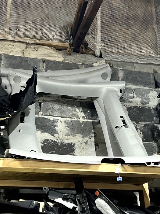 Потолок тесла 3 стеля Tesla model 3 Разборка Киев