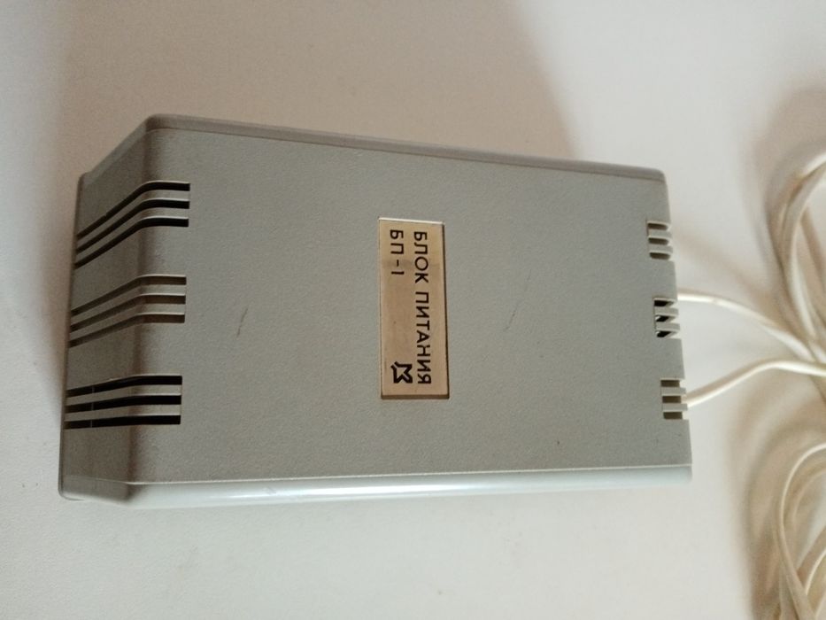 Блок питания БП-1, 24в, 04А,