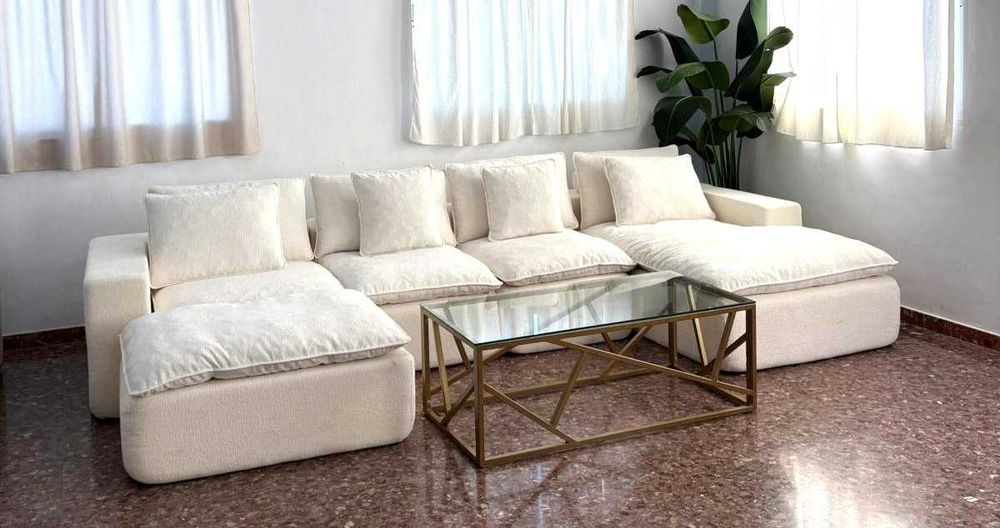 Saldos: Sofá modular + Mesa de centro + Portes por 818€