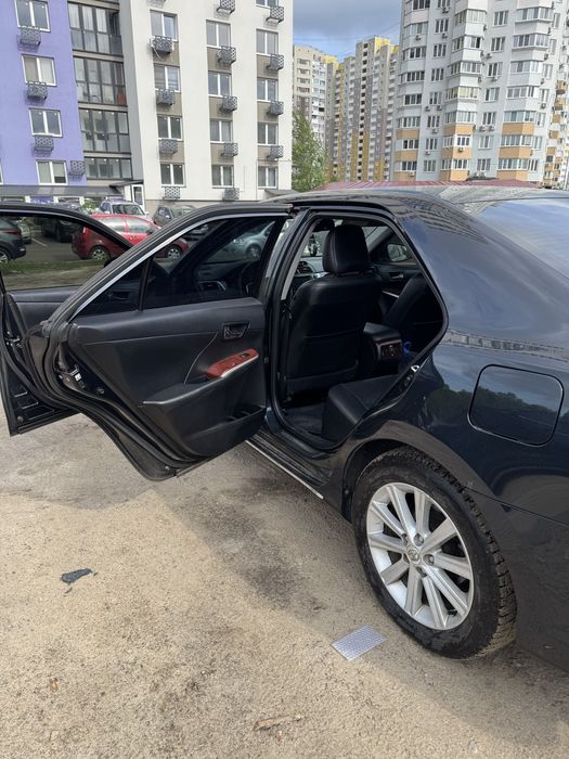 Toyota Camry 2011