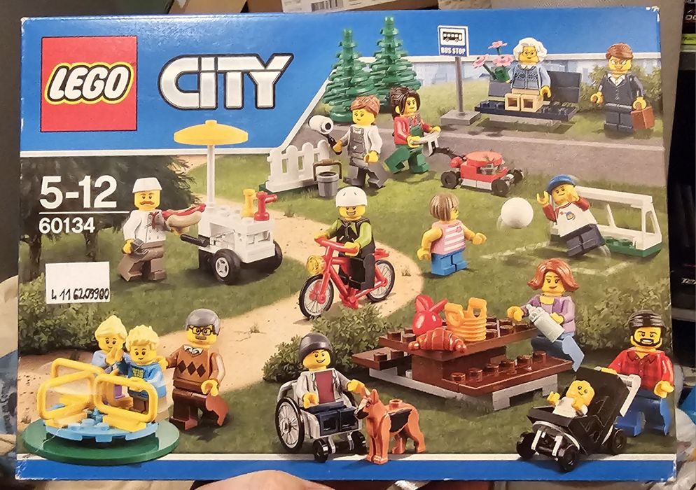 LEGO City 60134 Zabawa w parku