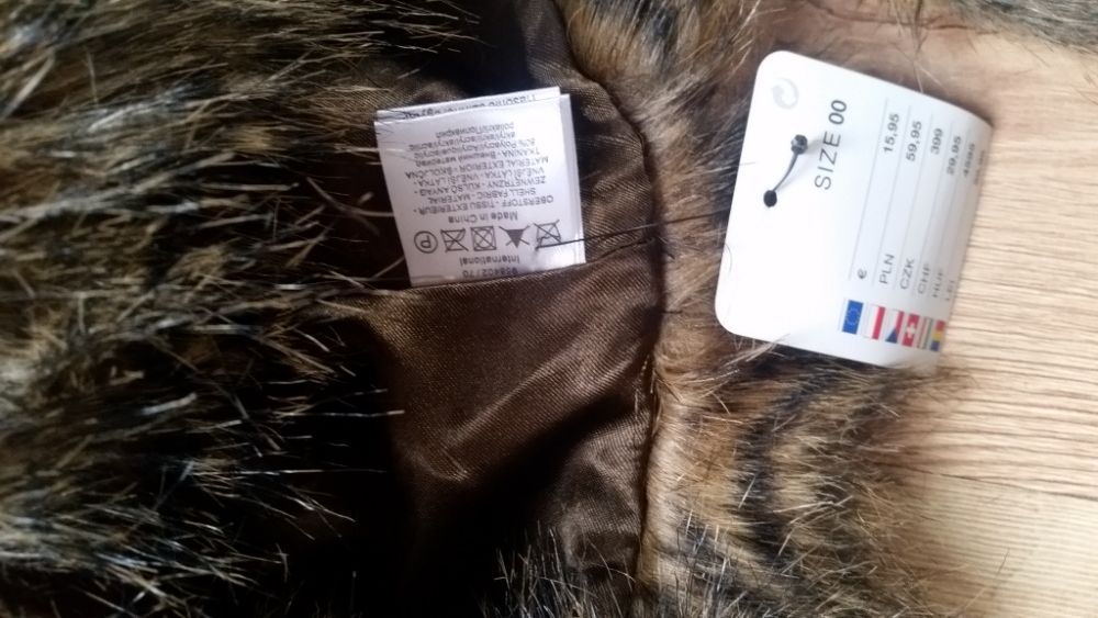 Nowa Czapka firmy Orsay