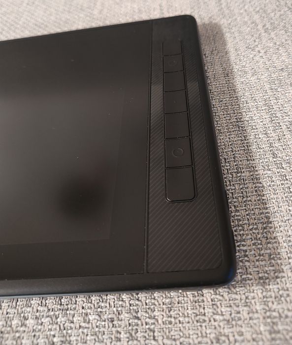 Tablet graficzny Huion Kamvas Pro 13 2.5K  - jak nowy