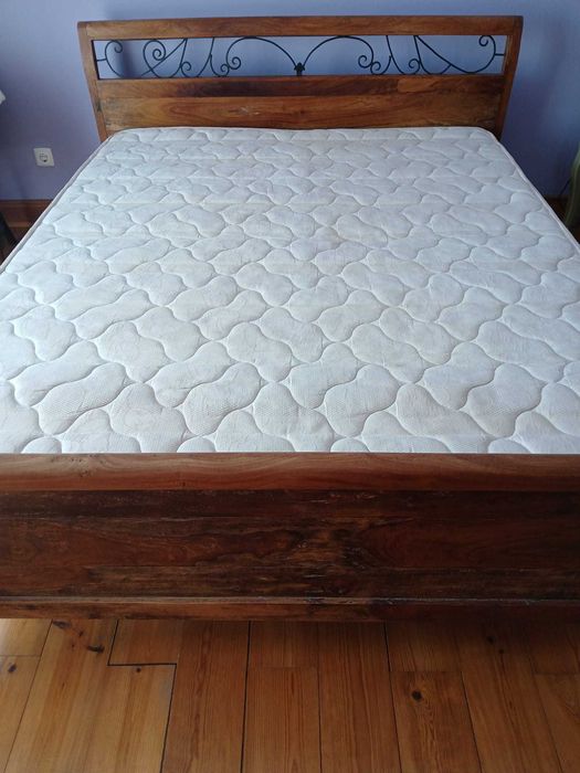 Cama + Colchão 160 x 200 cm