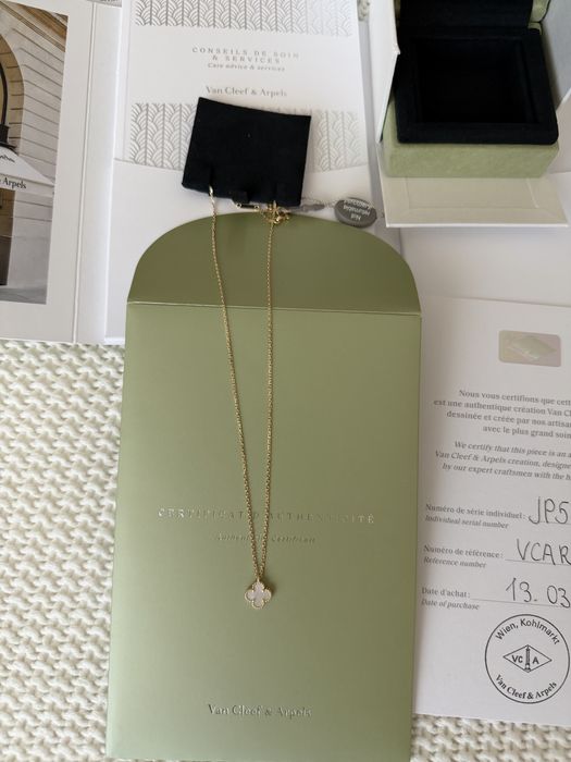 Van Cleef & Arpels SWEET ALHAMBRA підвіска