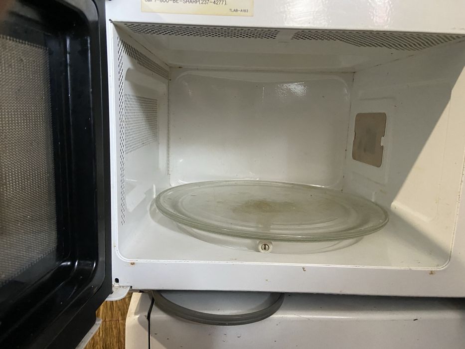 Мікрохвильова піч