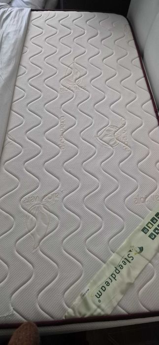 Colchão de casal viscoelástico