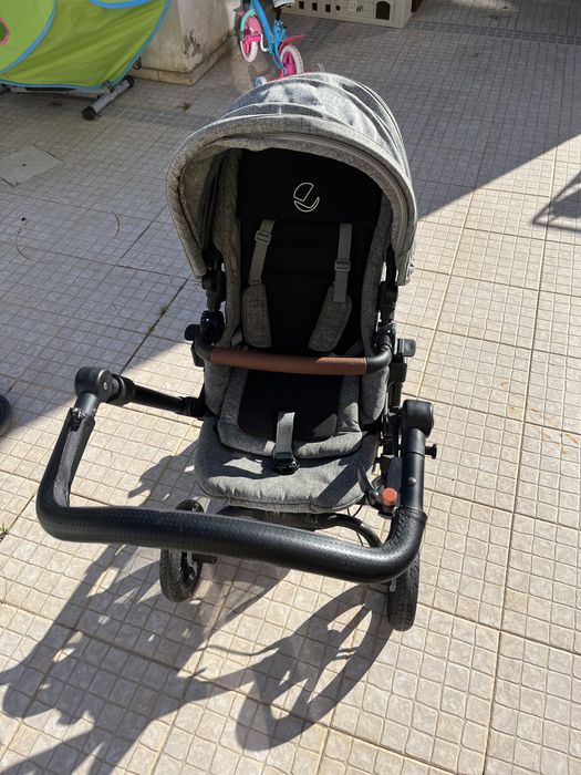 Carrinho Bébé Jané EPIC + Ovo Jané MATRIX