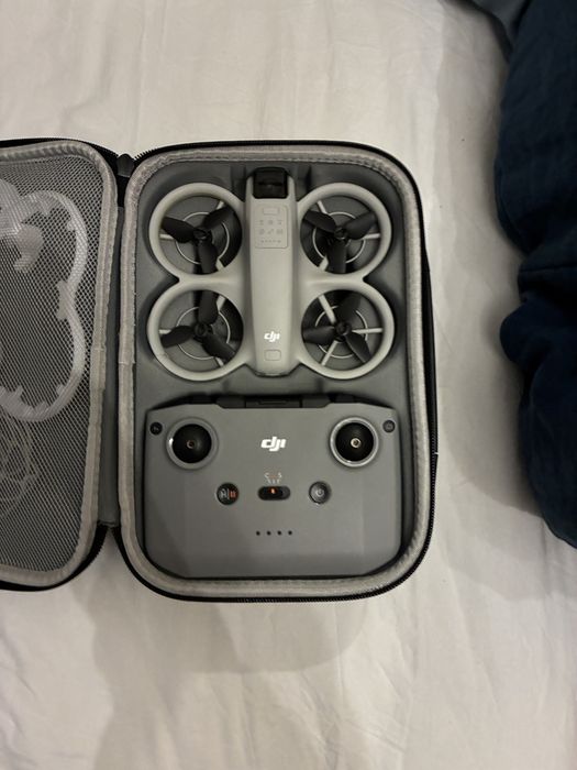 Zestaw dron DJI neo