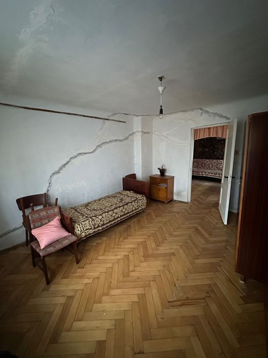 Квартира в Бродах, в центрі міста!!