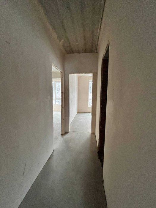 Продам 2-кімнатну квартиру біля Центрального парку! Мінімальні податкм