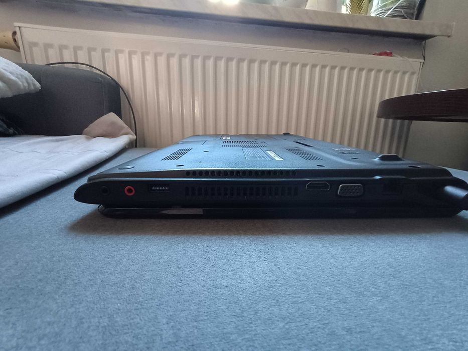 Laptop sony vaio sce151g17m