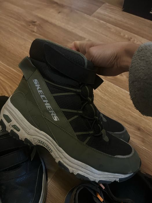 Лот на фото skechers, nike, adidas в гарному / хорошосу стані