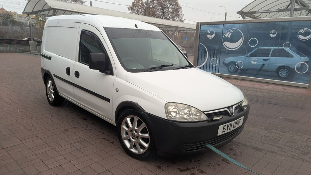 Опель Комбо 2011 для військових, волонтерів 1,3д