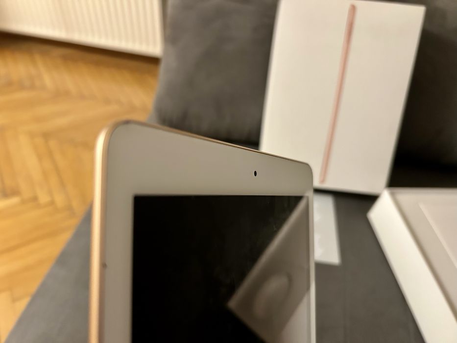 Apple iPad 9.7 32GB Gold Złoty