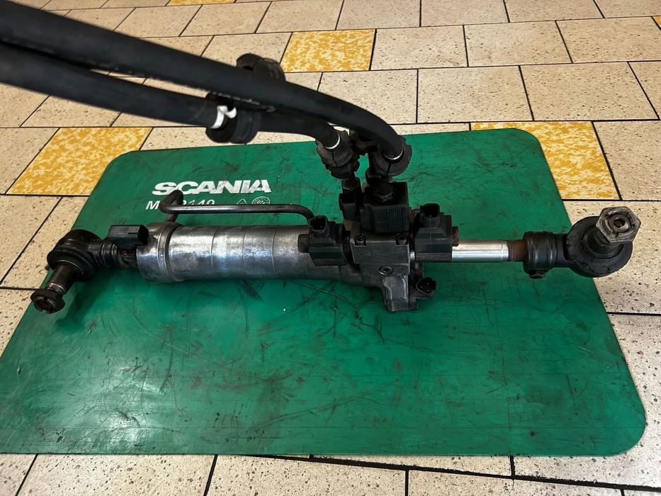 Scania Siłownik Osi Skrętnej