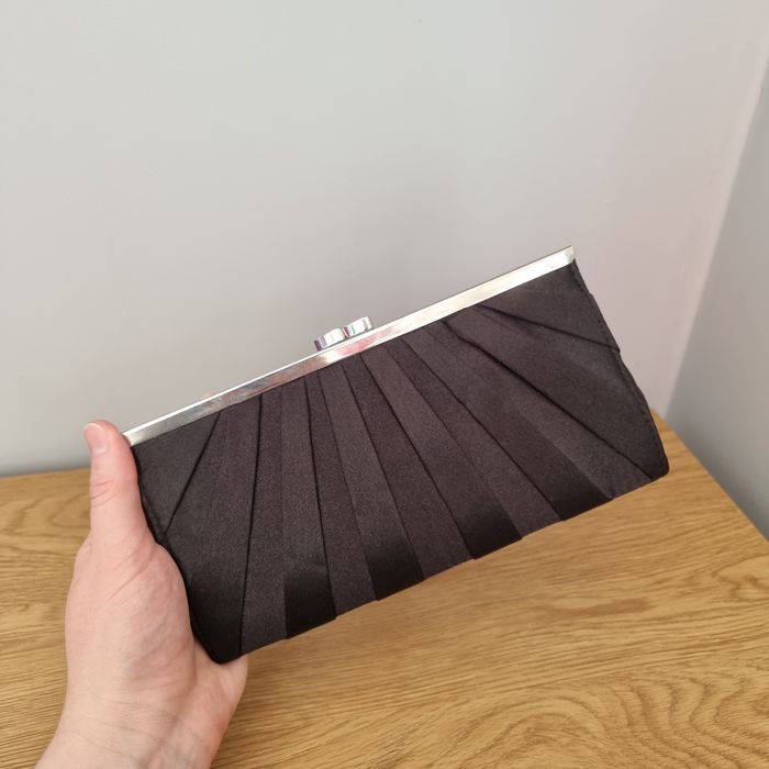 Сумка нова та б/в екошкіра на випускний клатч шопер кросбоді