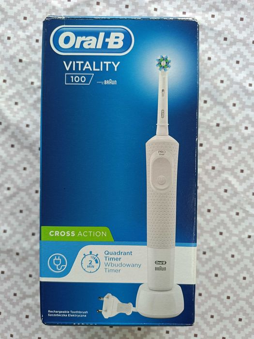 Szczoteczka elektryczna Oral B Vitality 100 Braun