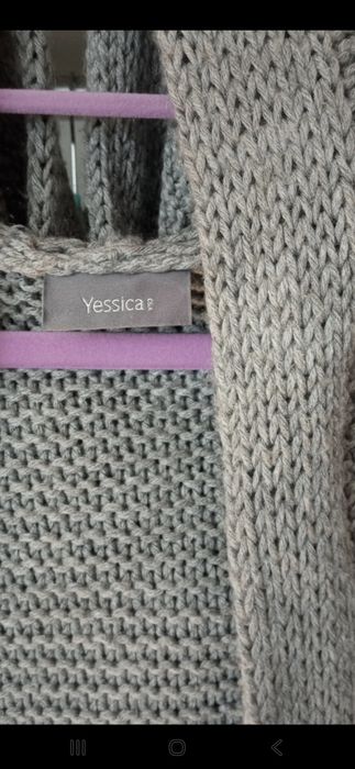Sweter bez zapięcia c&a M/L