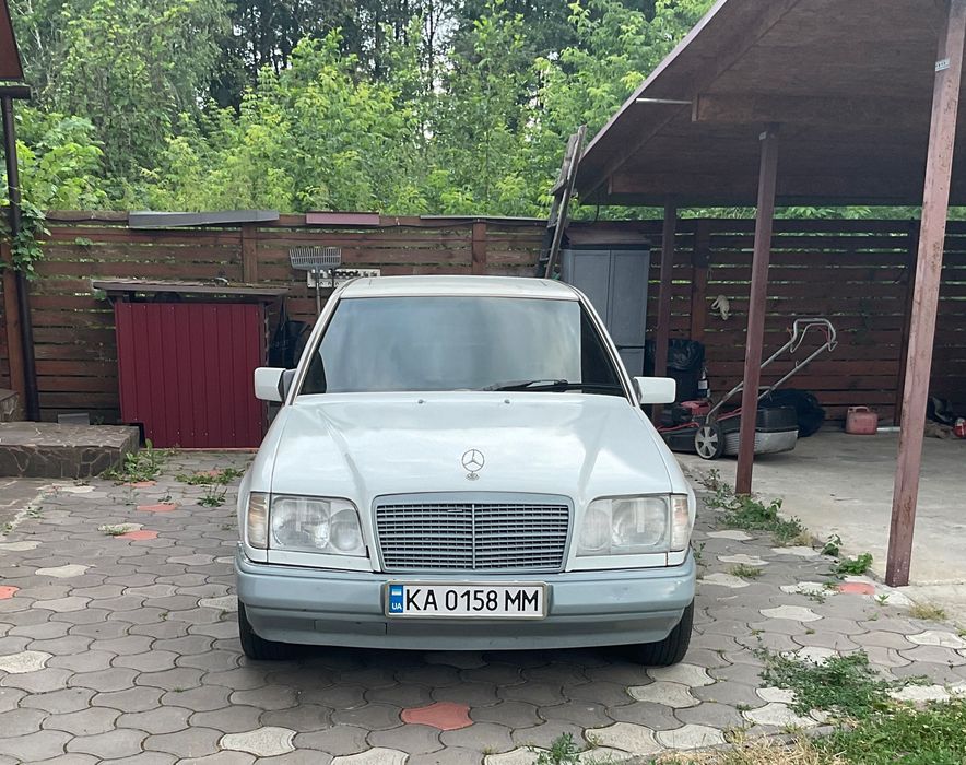 Продам Мерседес 124 дизель 2.0