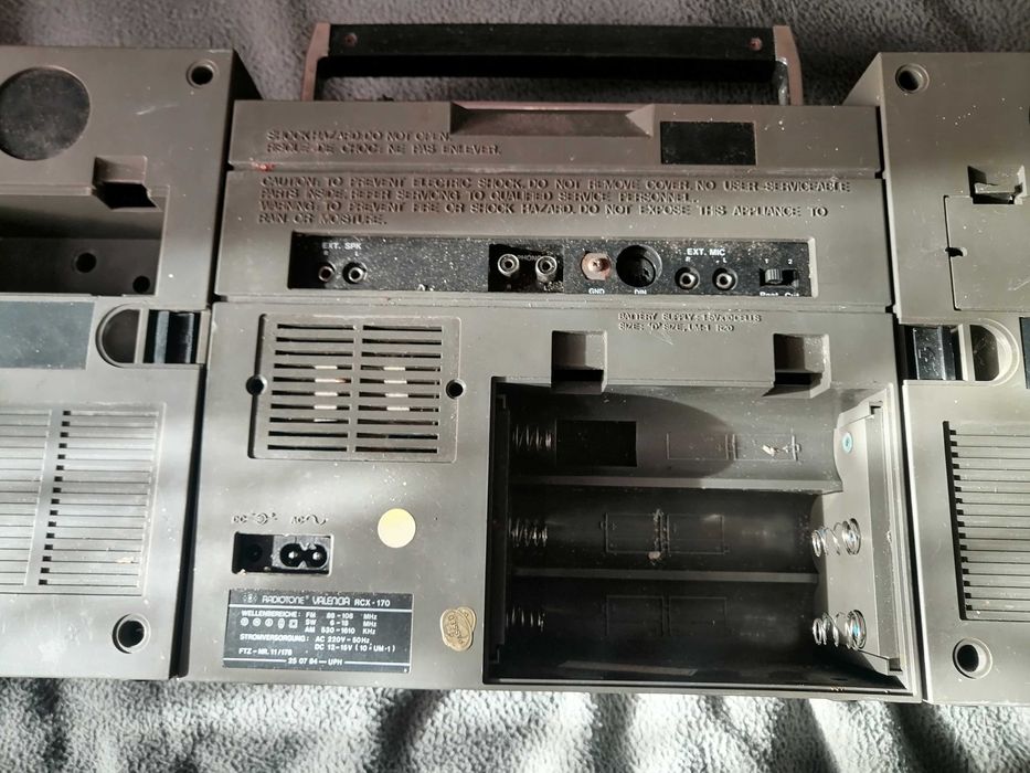 Radiomagnetofon ghettoblaster  RADIOTONE RCX-170 VALENCIA