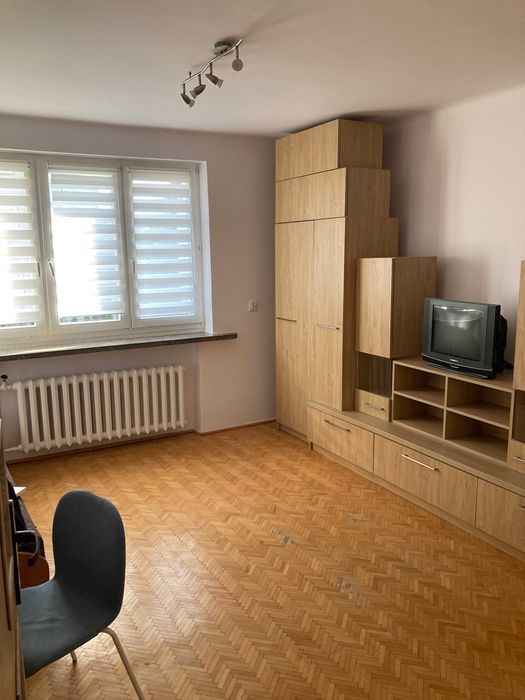 WYNAJMĘ piętro 2 pokoje 48m2
