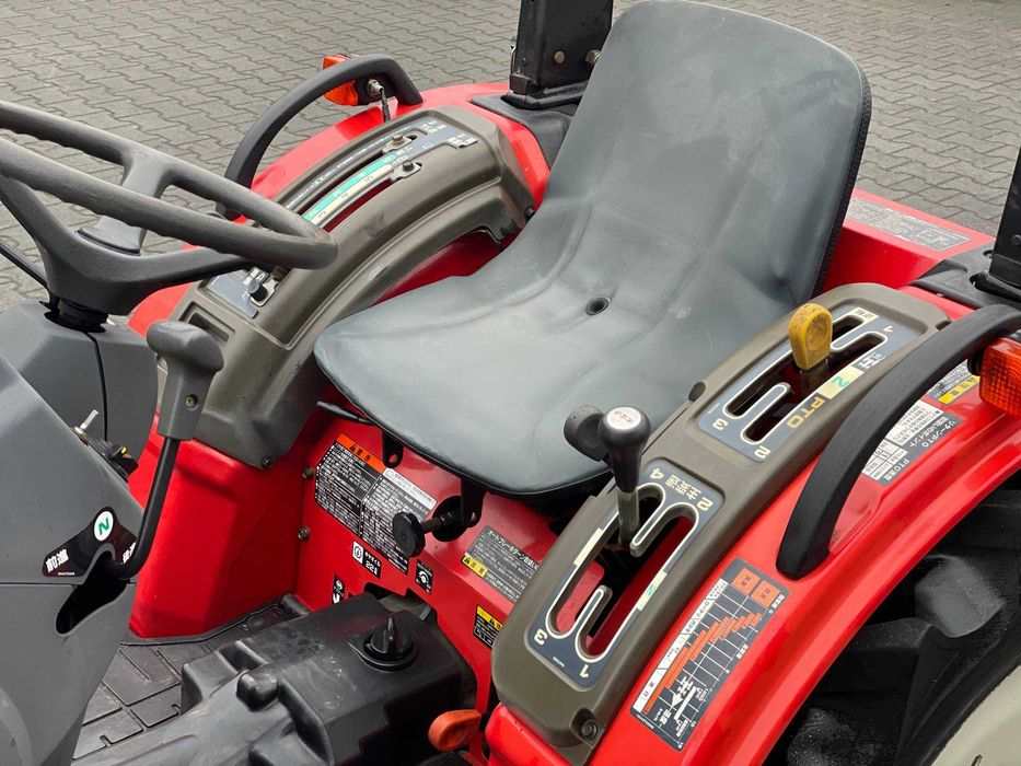 Японський Міні-трактор MITSUBISHI GS-21 Компанія ВЕСТ