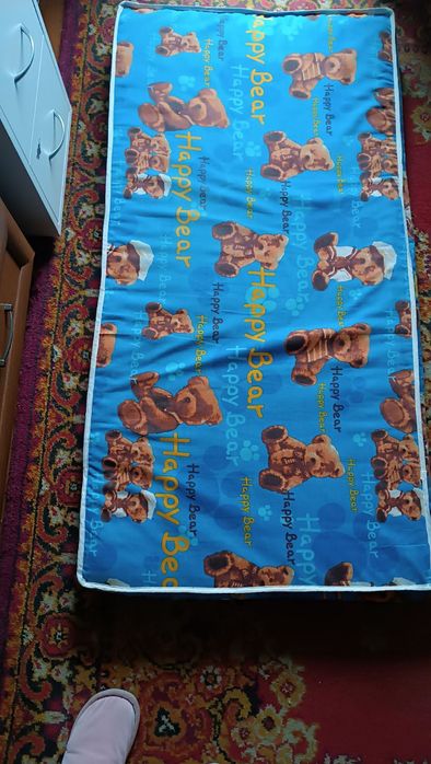 Дитячий матрац у гарному стані