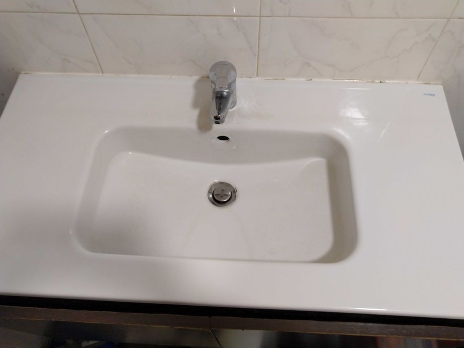 Vendo lavatório da Sanitana