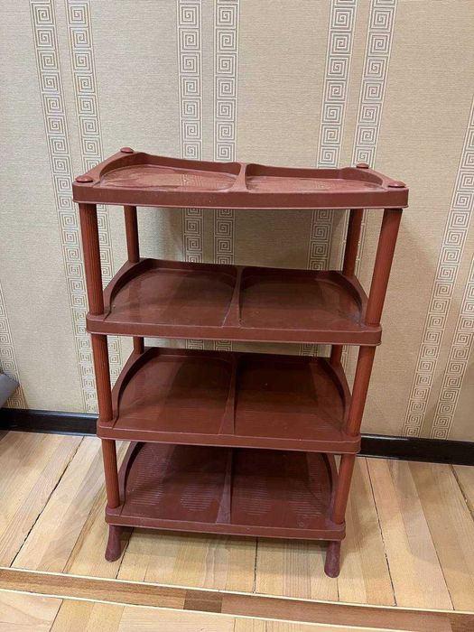 Пластикова полиця для взуття, передпокій