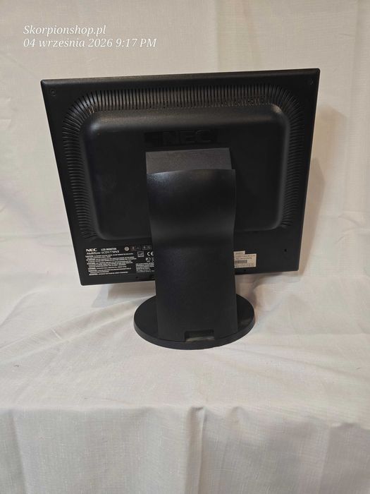 monitory komputerowe 17 , 18 oraz 21 cali IBM , Lenovo , Dell , Hyundai , Samsung , Nec