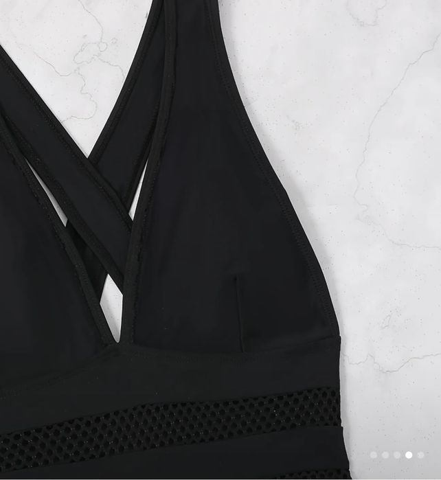 Продам купальник сдельный