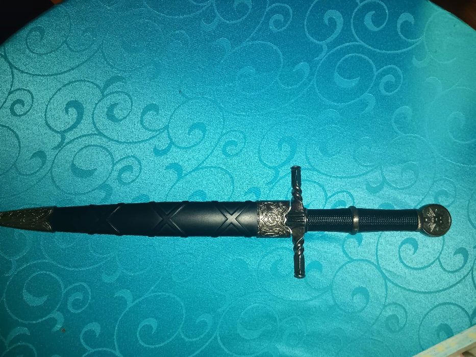 Faca de enfeite por 15$