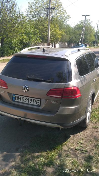 Фольксваген Passat alltrack