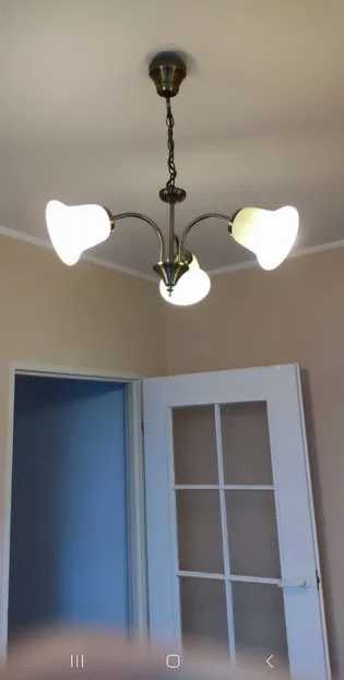 Lampa żyrandol trzy klosze