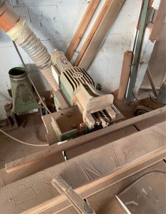 Сверлильно долбежный станок на 3 сверла. Германия!