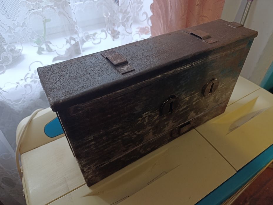 Ящик для грд33 до мотоцикла м72 і газ67