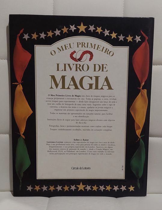 Livro "O Meu Primeiro Livro de Magia"