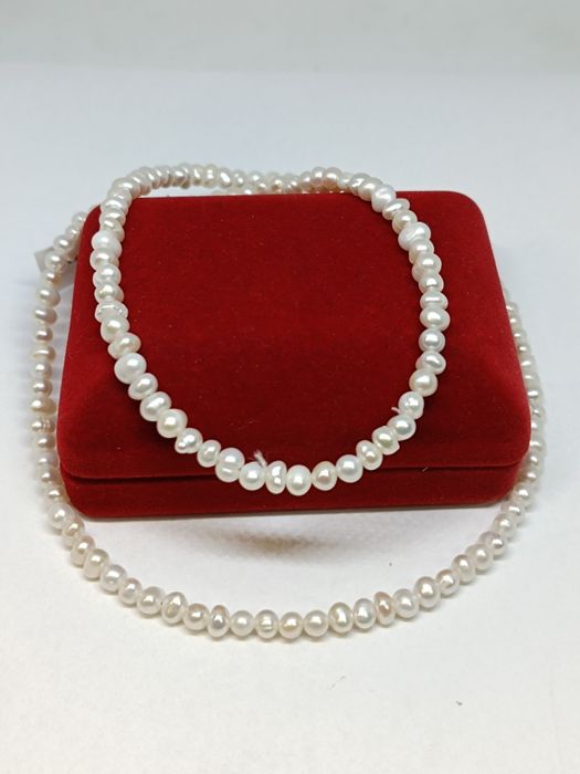 Naszyjnik z drobnymi perełkami, naturalne hodowlane dł.50-54cm
