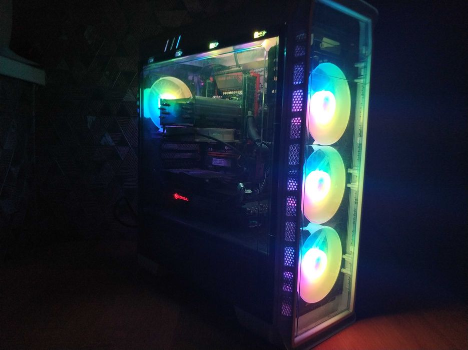 Xeon e5 2696 v3 18ядер/36потоков 24GB RAM SSD 256+500GB