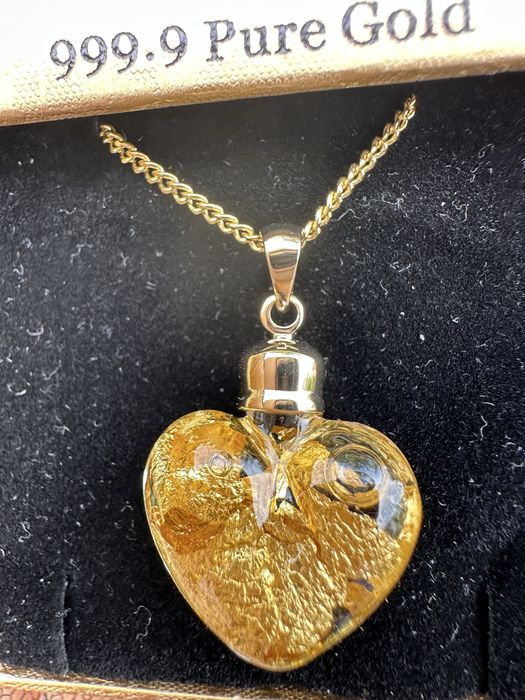Кулон  Серце відьми с золотими 24К (999,9) хлоп’ями ,ланцюжок позолота
