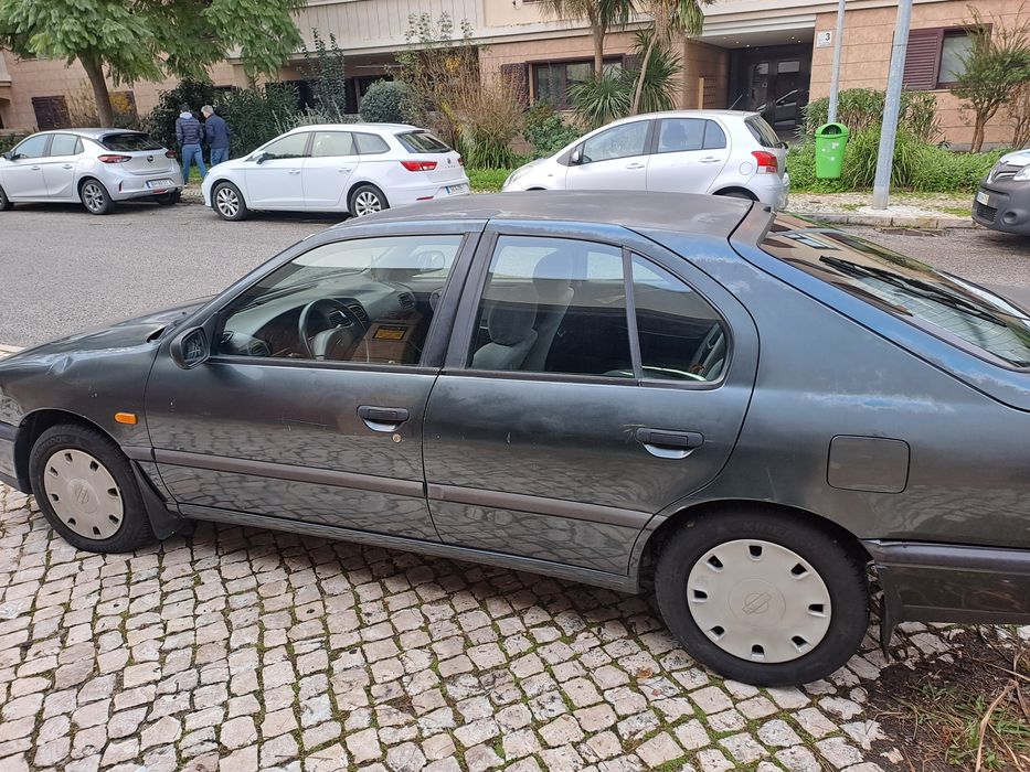Nissan primera 1.6 (aceito troca por carrinha comercial)