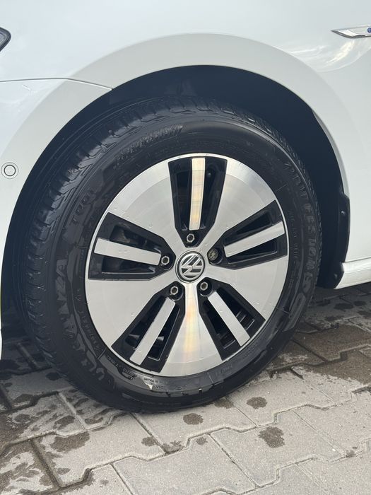 Volkswagen e-Golf 2019