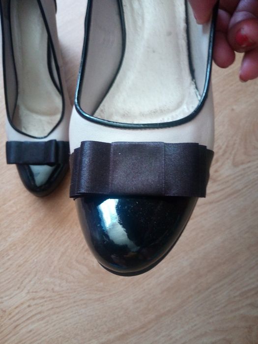 77. Pantofelki damskie rozmiar 40