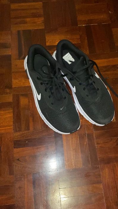 Nike como novos