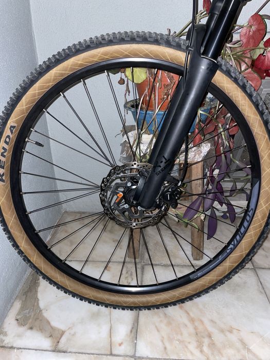 Scott Aspect 930 - Suspensão com trava, Shimano 2x10! Como nova!